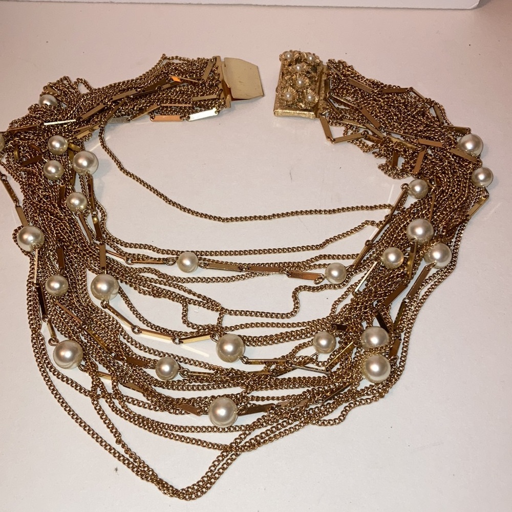 Exquisite Gold Tone Faux Pearl Multi Strand .       Beautifully designed. - Picture 10 of 10